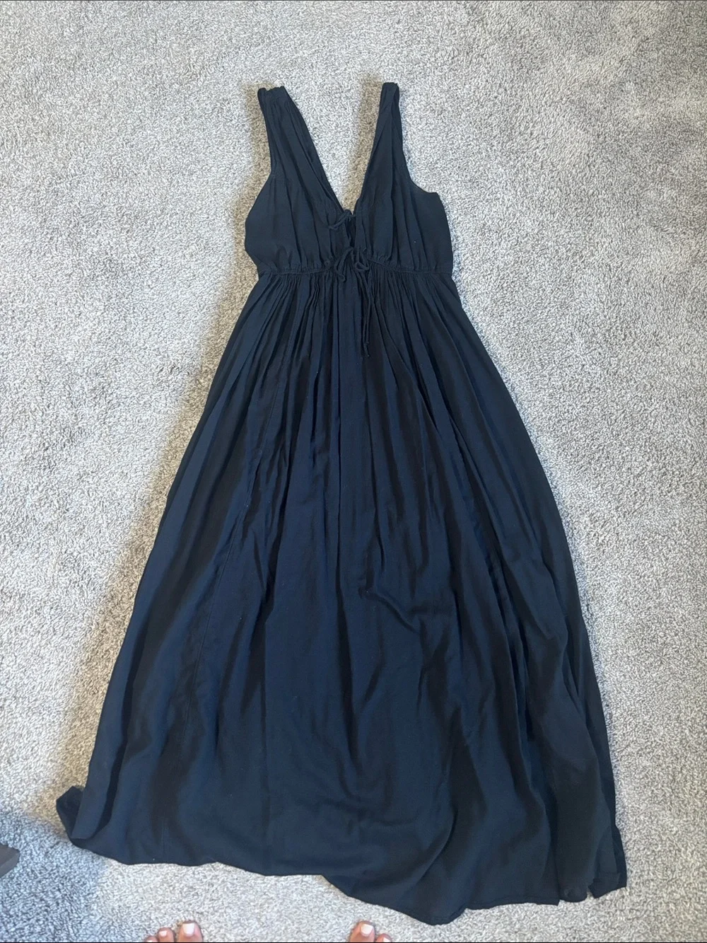 Abercrombie & Fitch Black Sleeveless V-Neck Maxi Dress